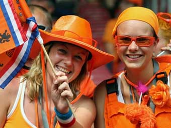 Болельщицы сборной Голландии. Фото (c)AFP