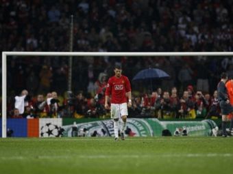 Криштиану Роналду после незабитого послематчевого пенальти в финале Лиги чемпионов. Фото (c)AFP